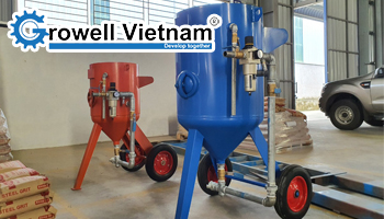 Bình phun cát di động: Thiết bị tiện lợi cho xử lý bề mặt