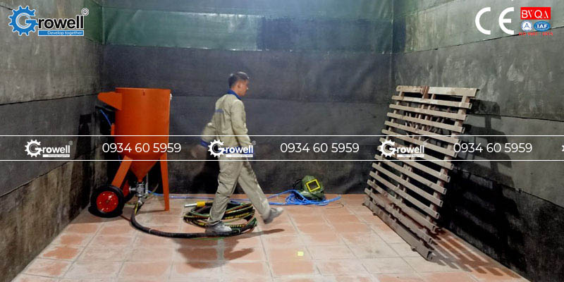 Thiết bị phun cát di động