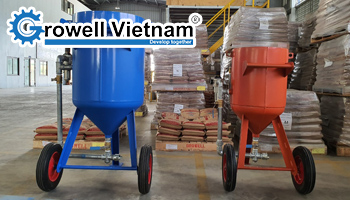 Tổng quan về thiết bị phun cát di động và ứng dụng thực tế